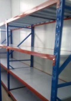 上海倉(cāng)儲(chǔ)貨架選購(gòu)指南 高效庫(kù)房管理，層載200公斤工廠貨架推薦