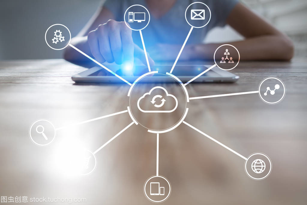 云技術(shù)與數(shù)據(jù)存儲 聯(lián)網(wǎng)與互聯(lián)網(wǎng)服務(wù)理念的融合